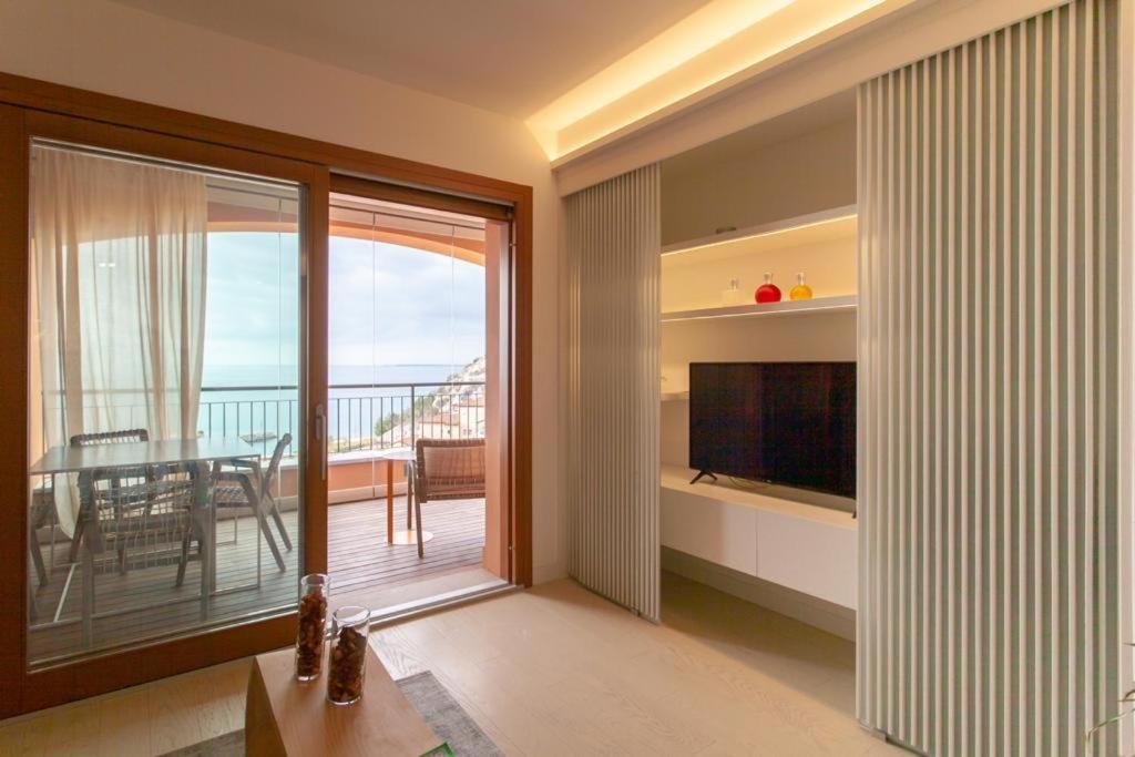 Easy Life In Portopiccolo - Posti Spiaggia Inclusi Sistiana Eksteriør billede